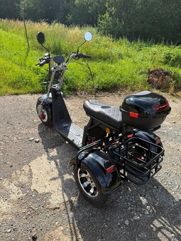 Elektrický trojkolesový chopper - 2