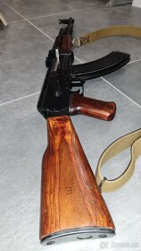 AK 47 - 2