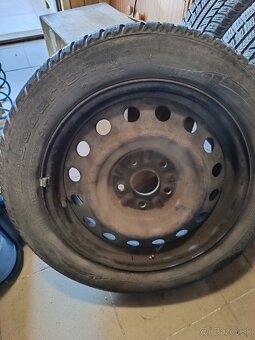 Predám kolesa 205/55 R16 zimné pneu komplet 4 ks - 2
