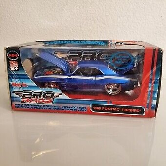 Pontiac Firebird 1969 1:24 Maisto - 2