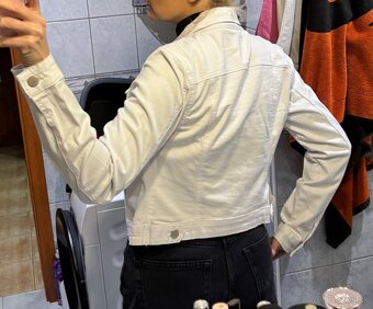 Biela riflova bunda - 2