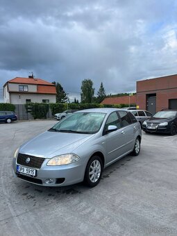 Fiat Croma 2,2 16v klima r.v.2005 - 2