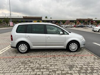 Volkswagen Touran 2.0 TDi 125kw 6 rychl TZ - 2