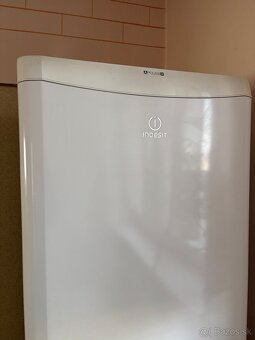 Chladnicka s mraznickou Indesit - 2