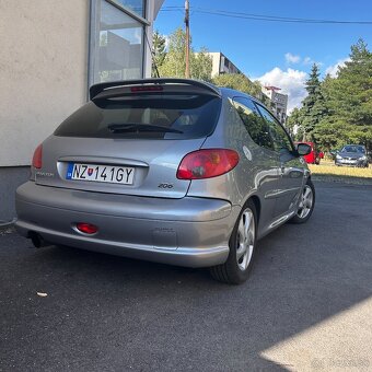 Peugeot 206 - 2