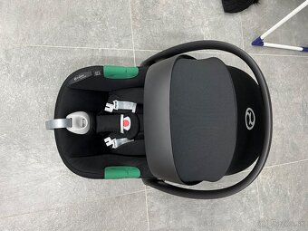 CYBEX Aton B2 i-Size + Base One - 2