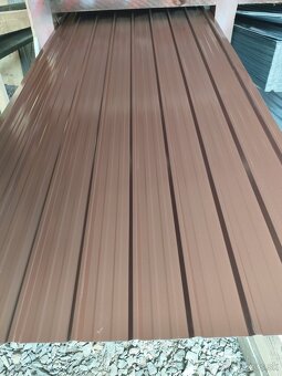 Trapezový plech T12 – 0,25 mm (2 m x 90 cm) – 7,40 € / kus - 2