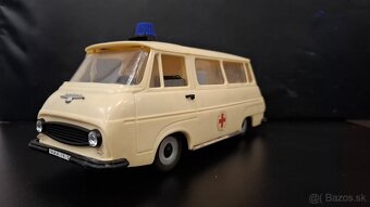 Predám skoda 1203 sanitka - 2