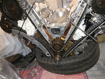 Motor bmw V8 M60B40 po GO - 2