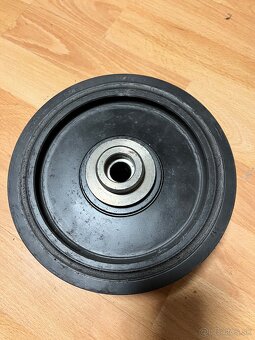 Remenica Klukoveho hriadela BMW - 2