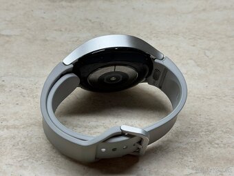 Samsung Galaxy Watch 6 44 mm Silver - 2