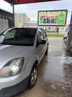 Ford fiesta 1.4 - Nafta - 2