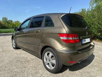 Mercedes-Benz B160 W245 - 2