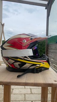 Prilba motocros - 2