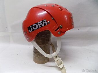 Hokejová helma vzor Jofa (výroba Salvo) - červená - PRODÁNO - 2