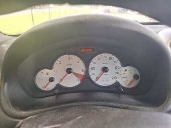 Peugeot 206 SW 2.0 HDI – na náhradné diely - 2