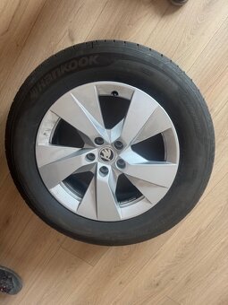 Originálna sada disky a pneumatiky - Škoda Paget Aero R17 - 2