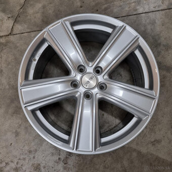 Disky DEZENT 5x112 R19 8,5J ET50 - 2