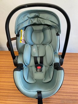 Polohovateľná autosedačka Britax-Römer Baby-Safe 5Z2 - 2