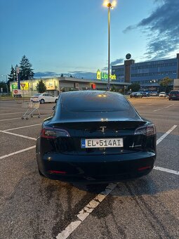 Tesla 3 Dual Motor Long Range - 2