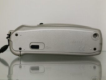 Yashica Clearlook - 2