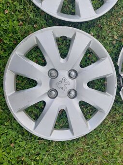 Ozdobne kryty kolies 15-ky - Peugeot - 2