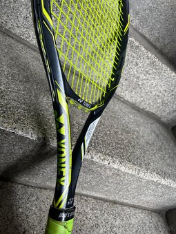 Tenisová raketa Yonex - 2