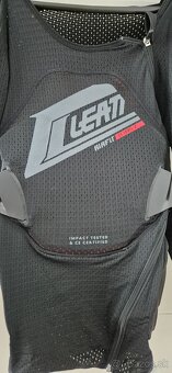 Celotelový chránič LEAT - 2