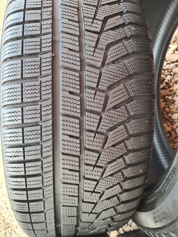 245/45 R19 Hankook winter i cept Evo2 zimné - 2