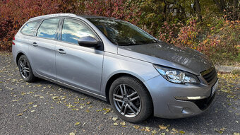 Peugeot 308 SW 1.2 e-THP 130k Combi 96kw Manuál - 2
