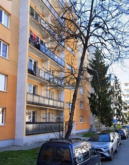 Na predaj 2-izbový byt Jadrová ul. – Bratislava – Ružinov - 2