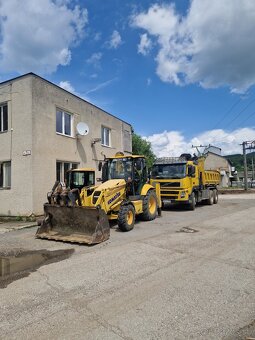 Komatsu wb 93 r5 - 2