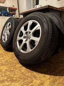 Audi Q5 – zimná sada 235/65 R17 – originál disky, nové pneu - 2