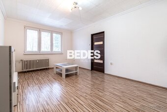 Prízemný 2 izbový byt po čiastočnej rekonštrukcii v centre - 2