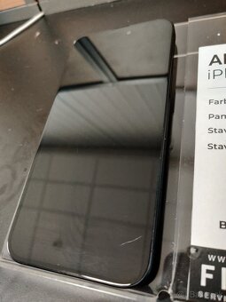 Apple iPhone 16 Plus 128GB Čierna - 2