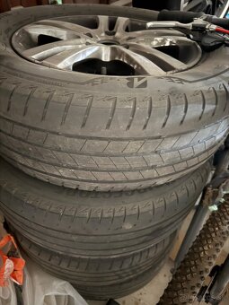 Elektróny + pneu zn. Bridgestone - 2