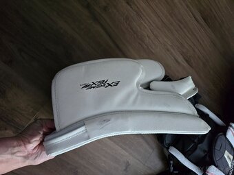 Hokejova vyrazacka - 2