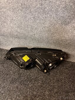 Svetlo Škoda Octavia III facelift - 2