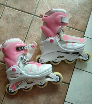 korčule kolieskové 34-37 - 2