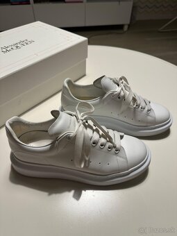 Alexander McQueen - 2