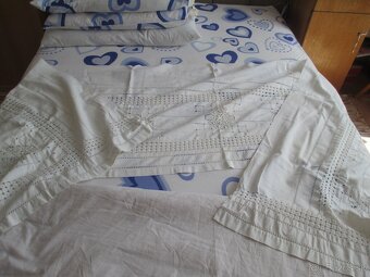 vyšívaný prehoz - 2