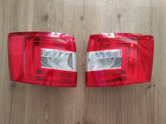 Škoda Octavia 3 combi zadné svetlá - 2