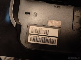 17" LCD monitory - 2