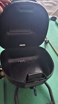 Nosic na kufor triumph - 2