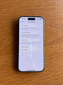 iPhone 15 Pro 128 GB - 2