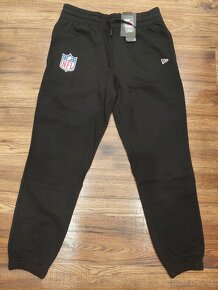 New Era NFL súprava.2xmikina.tepláky - 2