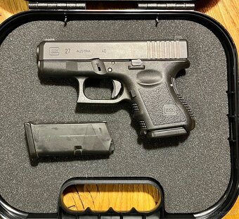Glock 27 gen3 s tritiovymi mieridlami - 2