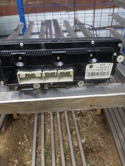 Predam komplet sedacky VW Turan - 2