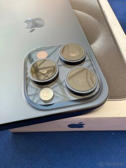 iPhone 15 Pro 1 TB - 2