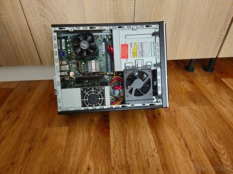 Predám zachovalý počítač HP SlimLine S5000 - 2